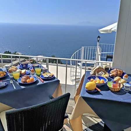 Vista Mare Bb Alojamento de Acomodação e Pequeno-almoço *