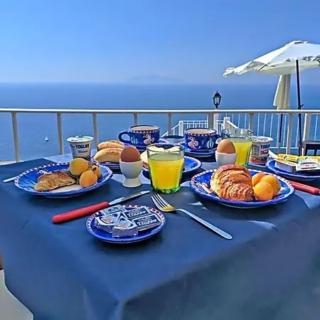 Vista Mare Bb Acomodação com café da manhã 